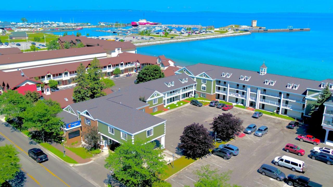 Comfort Inn Lakeside Mackinaw Stadt Exterior foto